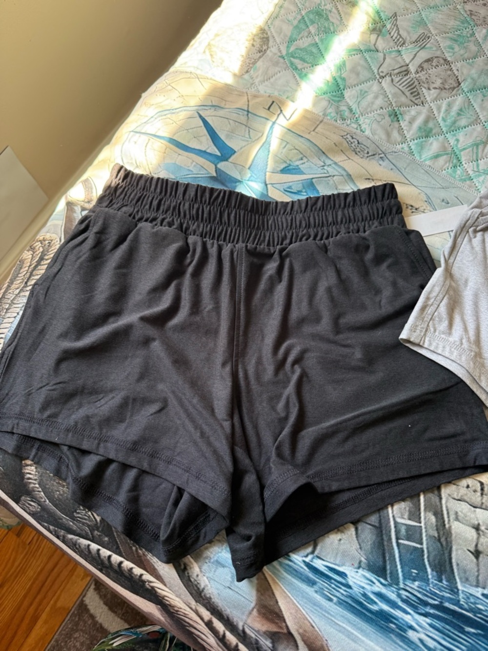 NWT Buttercore Elastic Waist Shorts Set - Black & Light Gray - Picture 6 of 15